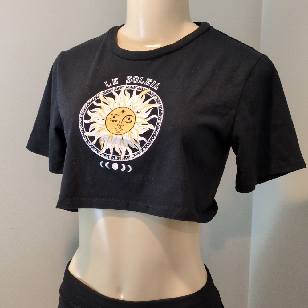 Shein Le Soleil Sun Goddess Graphic Cropped Black T-shirt Women's XS